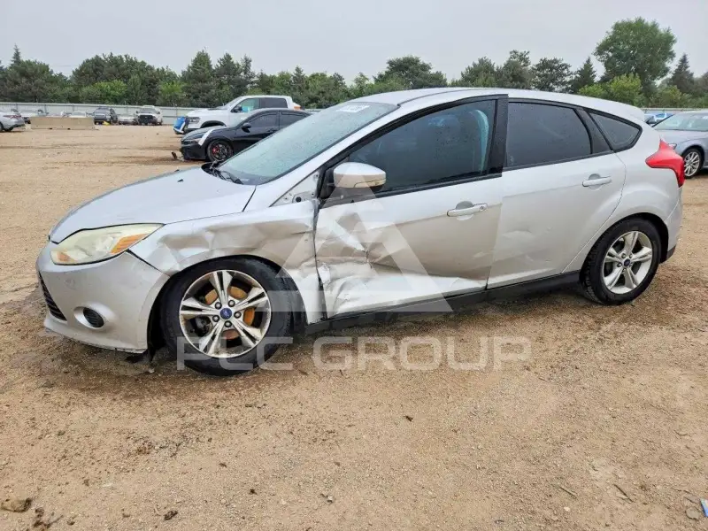 2014 Ford FOCUS фото