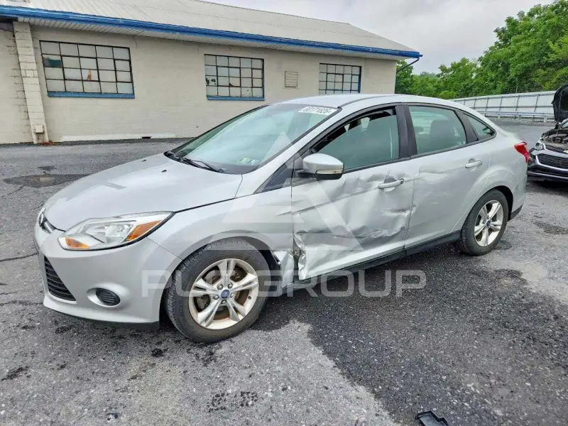 2014 Ford FOCUS photo