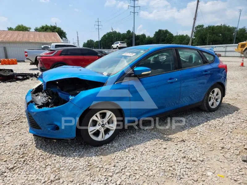 2014 Ford FOCUS фото