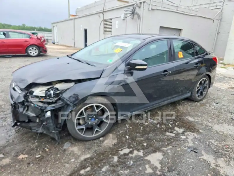 2014 Ford FOCUS фото