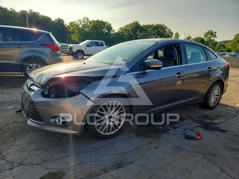 2014 Ford FOCUS фото