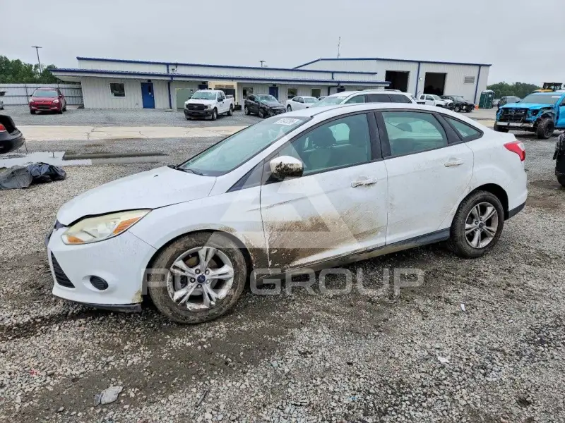 2014 Ford FOCUS фото