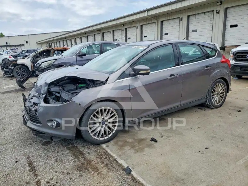 2014 Ford FOCUS фото