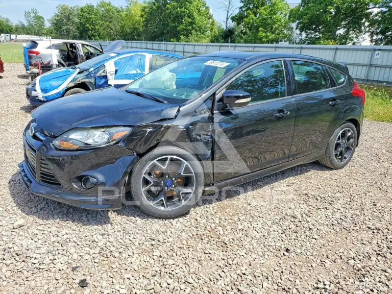 2014 Ford FOCUS photo