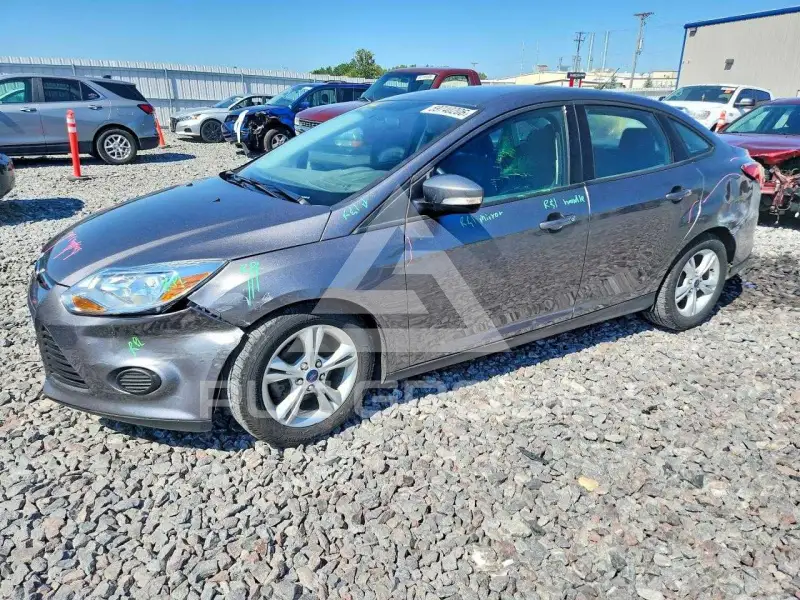 2014 Ford FOCUS фото