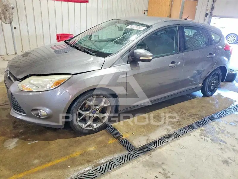 2014 Ford FOCUS фото