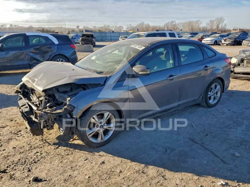 2014 Ford FOCUS фото