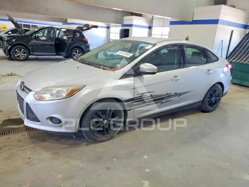 2014 Ford FOCUS фото