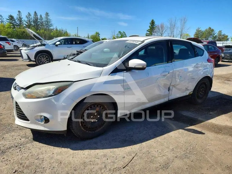 2014 Ford FOCUS фото