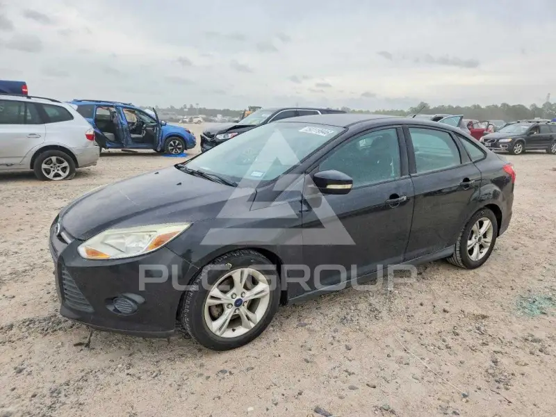 2014 Ford FOCUS photo