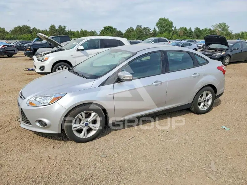 2014 Ford FOCUS photo
