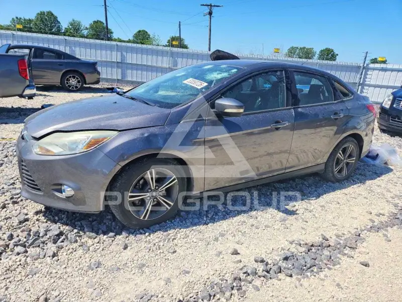 2014 Ford FOCUS photo