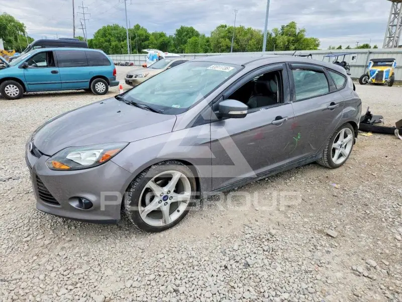 2014 Ford FOCUS фото