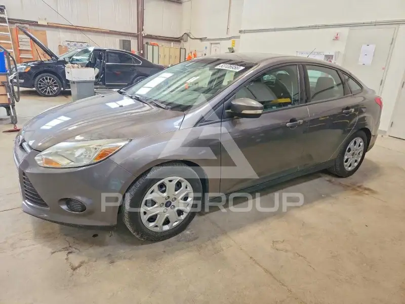 2014 Ford FOCUS фото