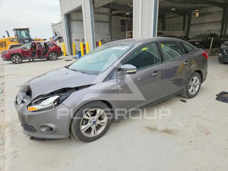 2014 Ford FOCUS фото