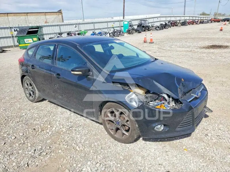 2014 Ford FOCUS фото