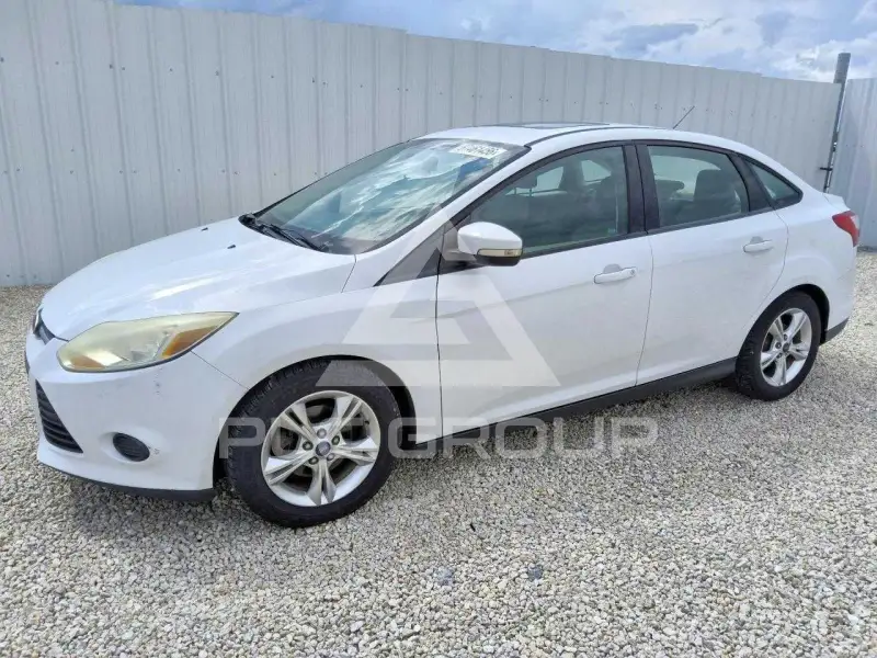 2014 Ford FOCUS фото