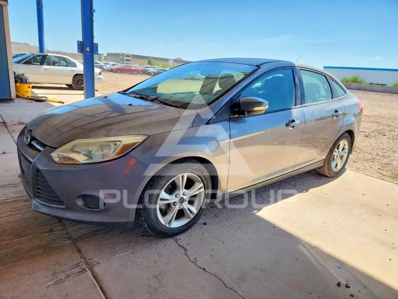 2014 Ford FOCUS фото