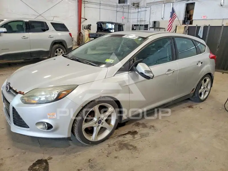 2014 Ford FOCUS photo