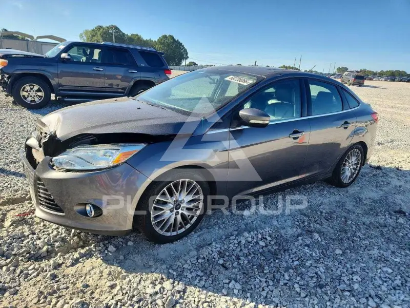 2014 Ford FOCUS photo