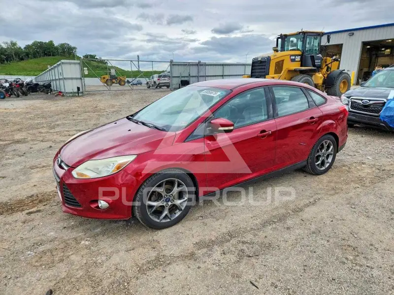 2014 Ford FOCUS фото