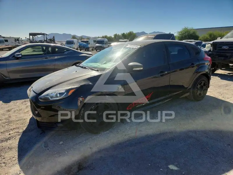 2014 Ford FOCUS фото