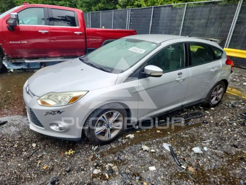 2014 Ford FOCUS фото