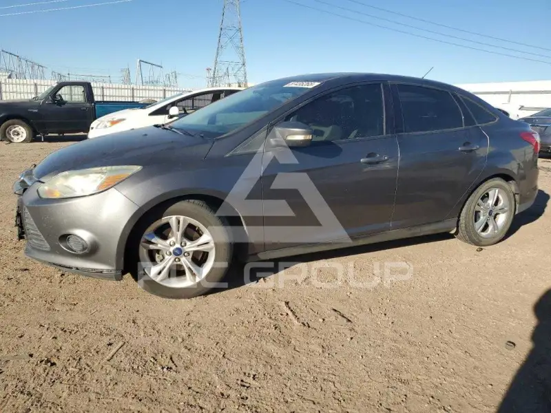 2014 Ford FOCUS фото