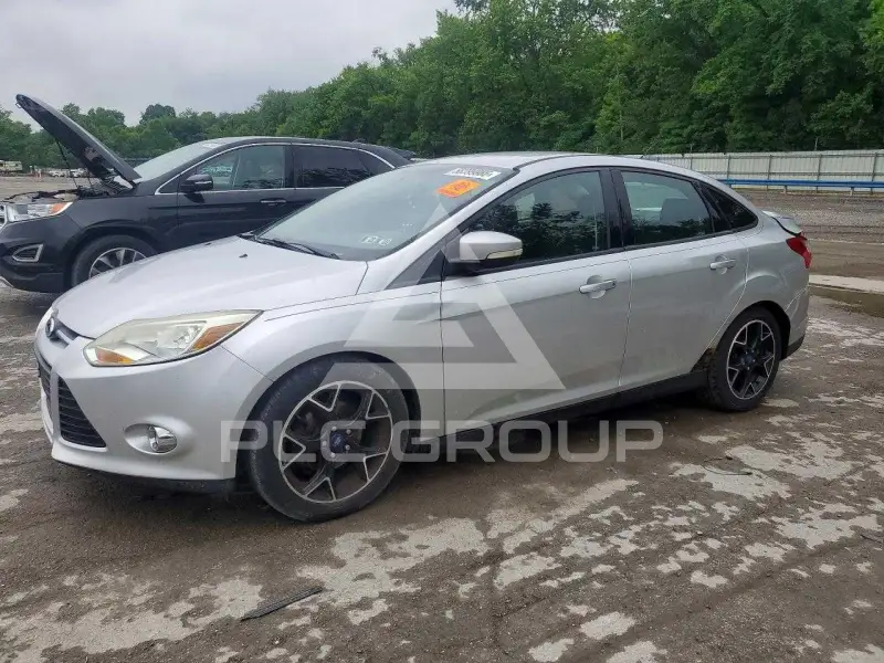 2014 Ford FOCUS photo