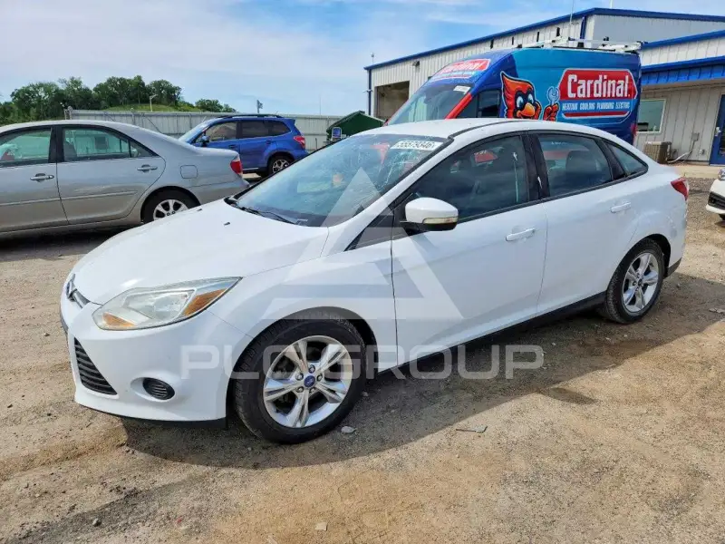 2014 Ford FOCUS фото