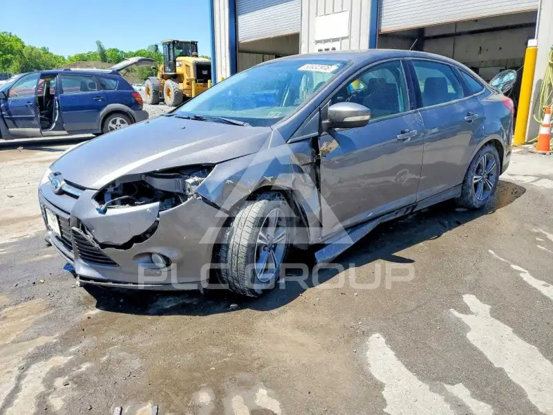 2014 Ford FOCUS фото