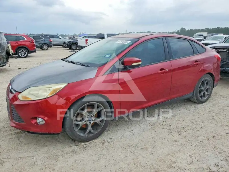 2014 Ford FOCUS photo