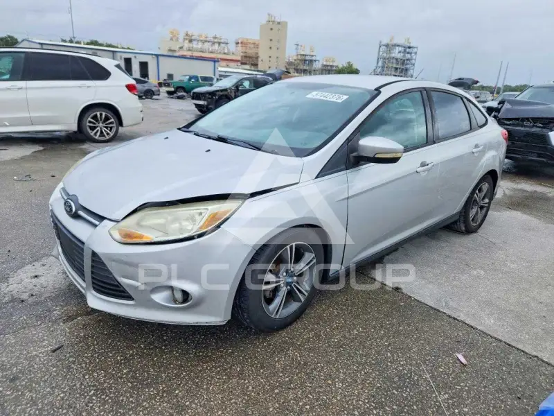 2014 Ford FOCUS фото