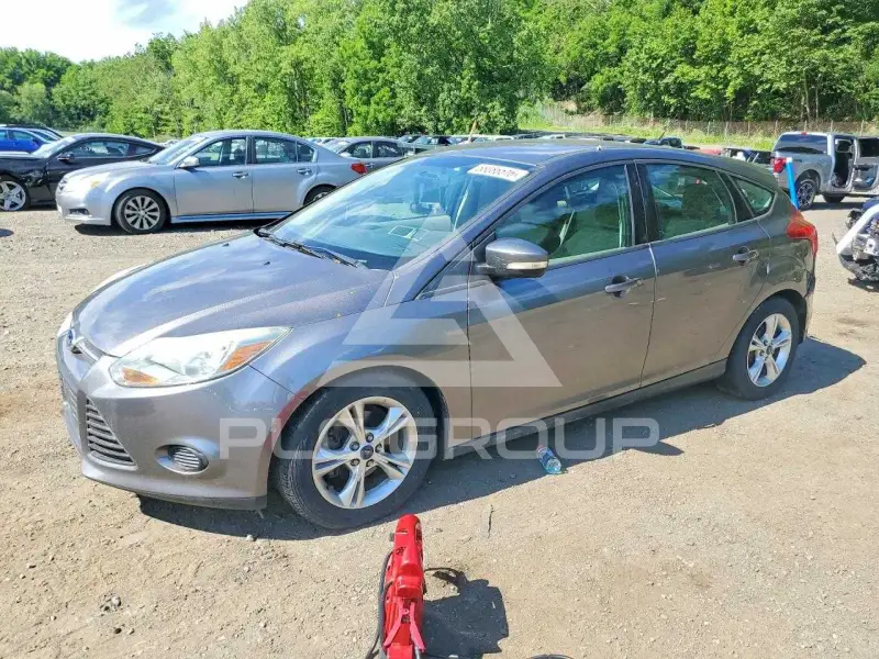 2014 Ford FOCUS фото