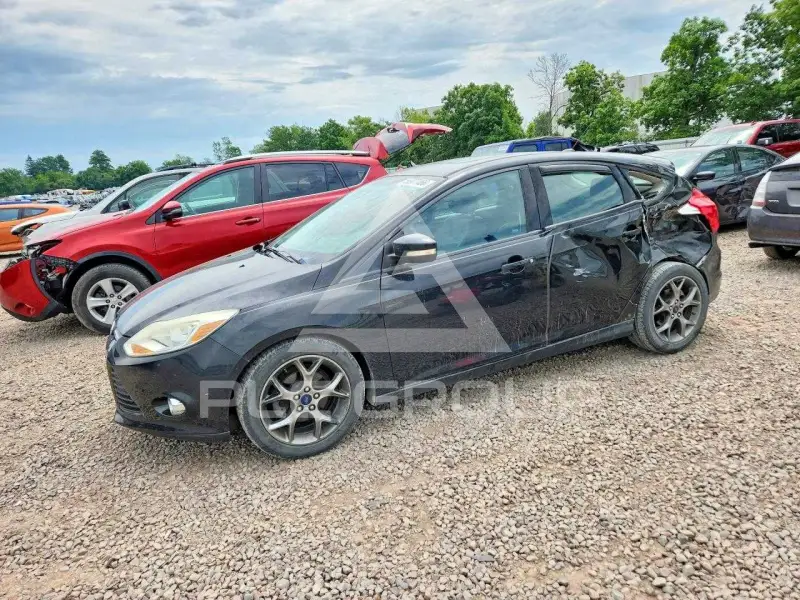 2014 Ford FOCUS фото