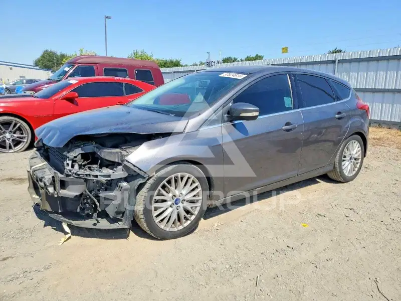 2014 Ford FOCUS photo
