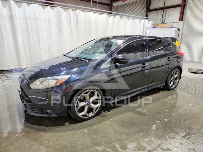 2014 Ford FOCUS фото