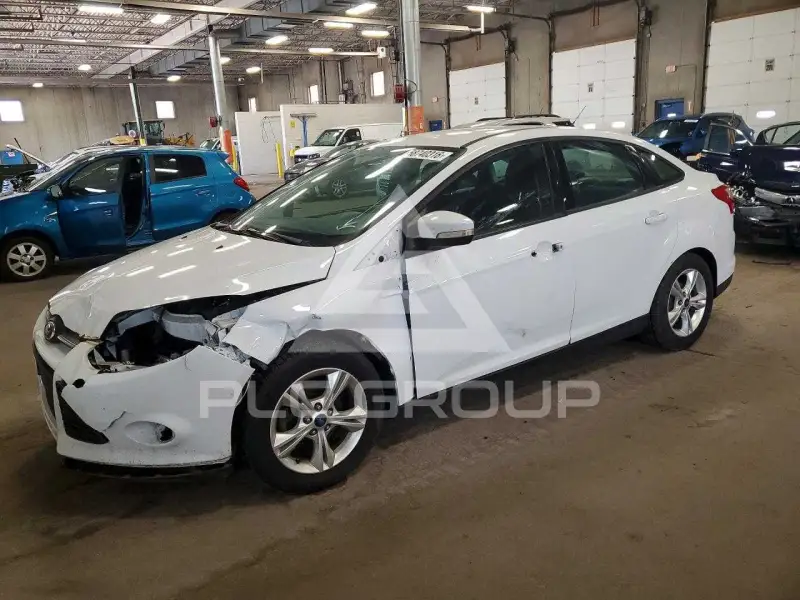 2014 Ford FOCUS photo