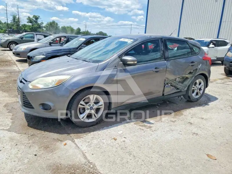 2014 Ford FOCUS photo