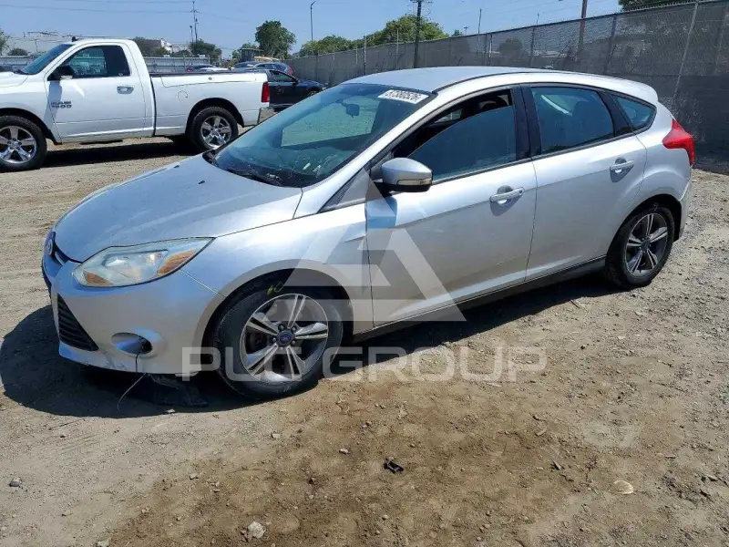 2014 Ford FOCUS фото