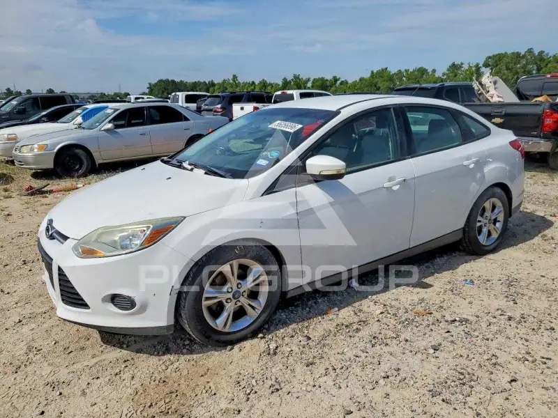 2014 Ford FOCUS photo
