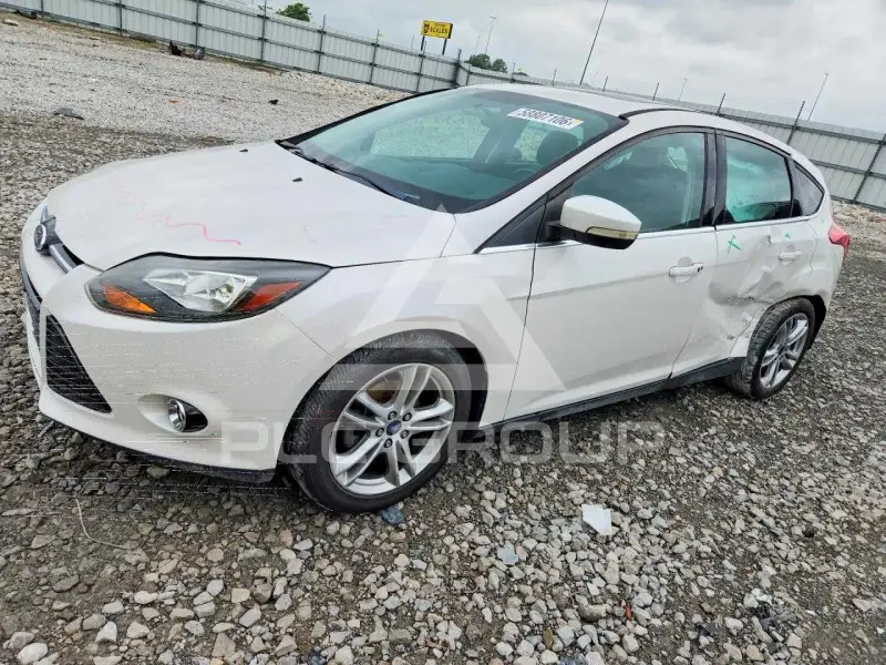 2014 Ford FOCUS фото