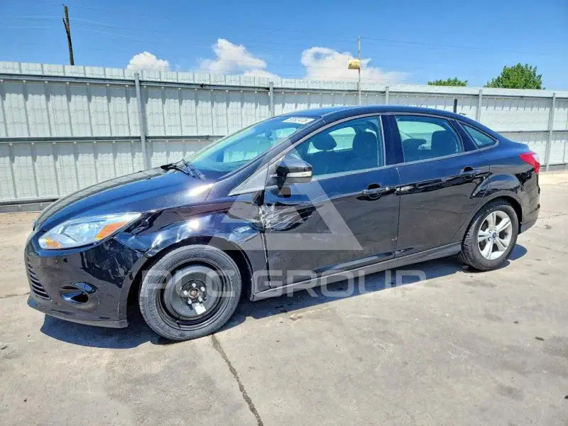 2014 Ford FOCUS фото