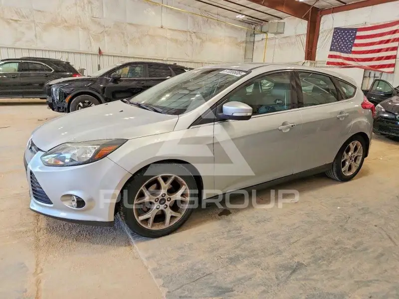 2014 Ford FOCUS photo