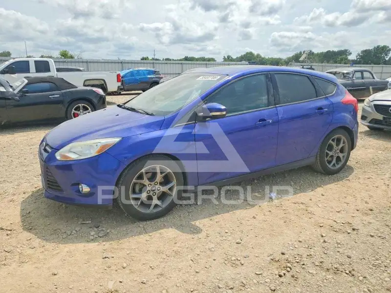 2014 Ford FOCUS фото