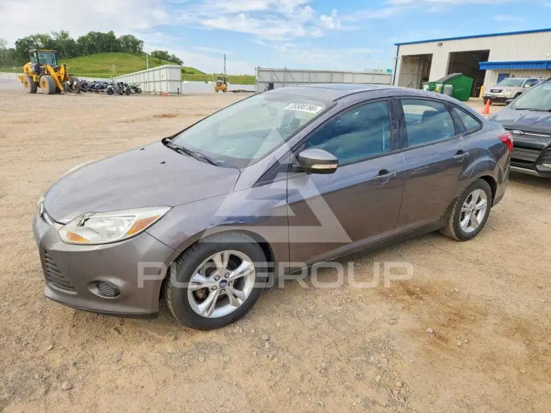 2014 Ford FOCUS photo