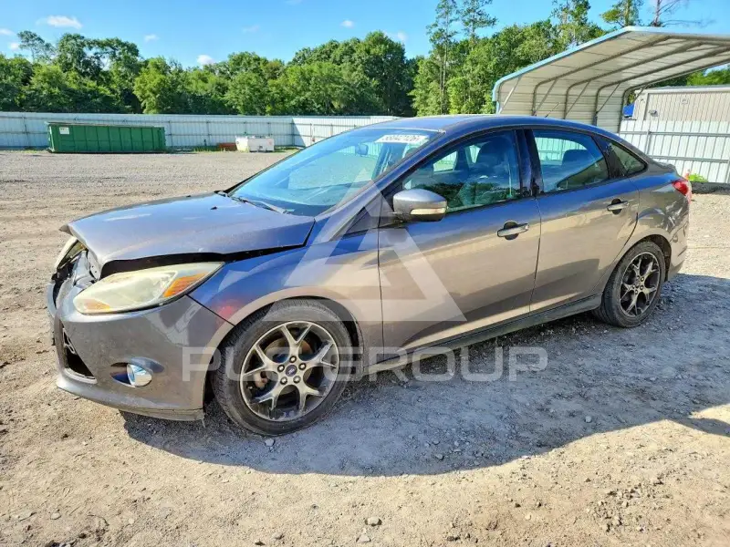 2014 Ford FOCUS фото
