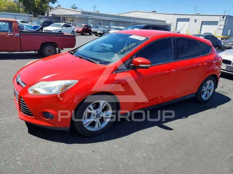 2014 Ford FOCUS фото