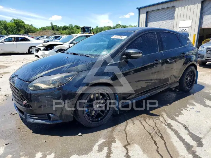 2014 Ford FOCUS photo