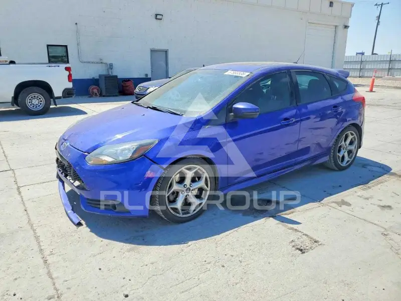 2014 Ford FOCUS фото